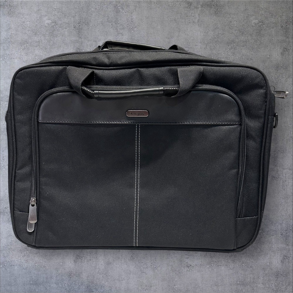 Targus Laptop Bag — 15.6" Classic Slim Briefcase Messenger Bag, Spacious, Black‎